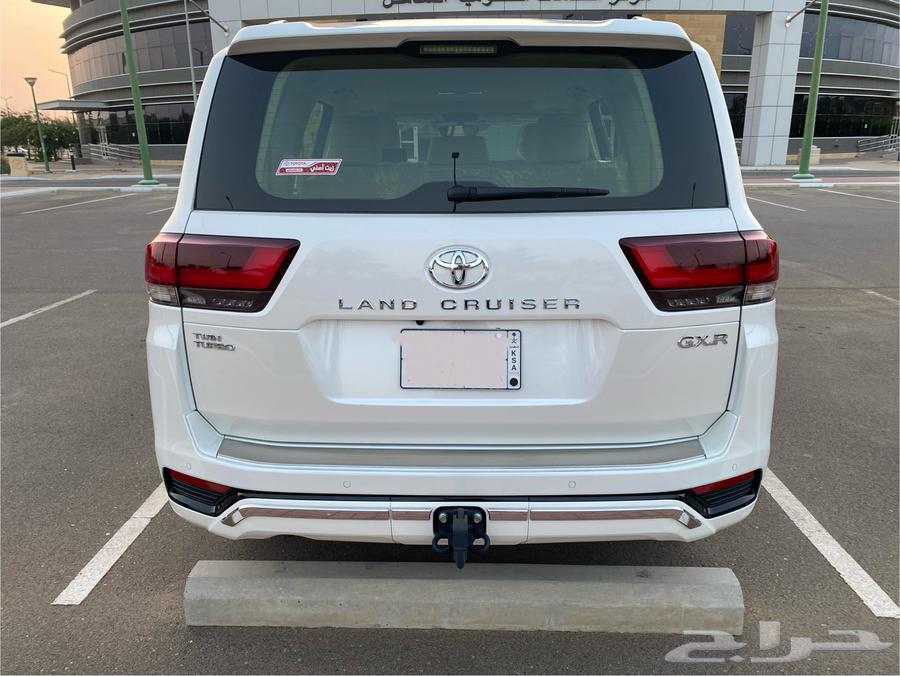 2023 تويوتا لاندكروزر L4 بنزين سعودي شبه جديد64369142593922113