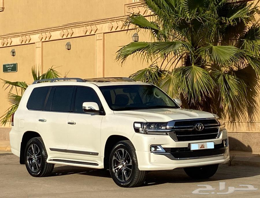 لاند كروزر 2020 GXR سعودي64367040492929110
