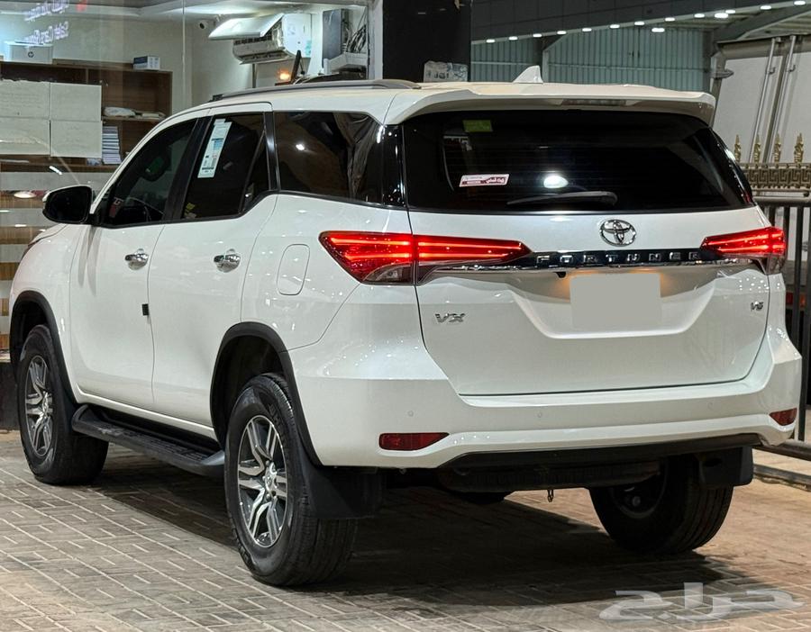 فورتشنر 2022 فل كامل 6 سلندر بنزين64367493555331114