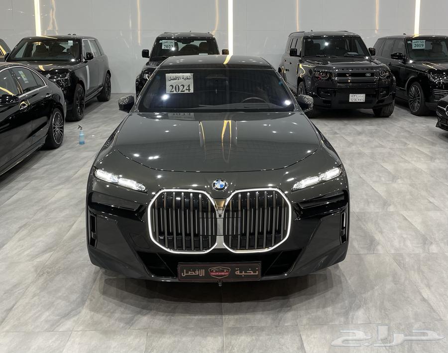 بى ام دبليو 735i فل كأمل 202464362996540673110