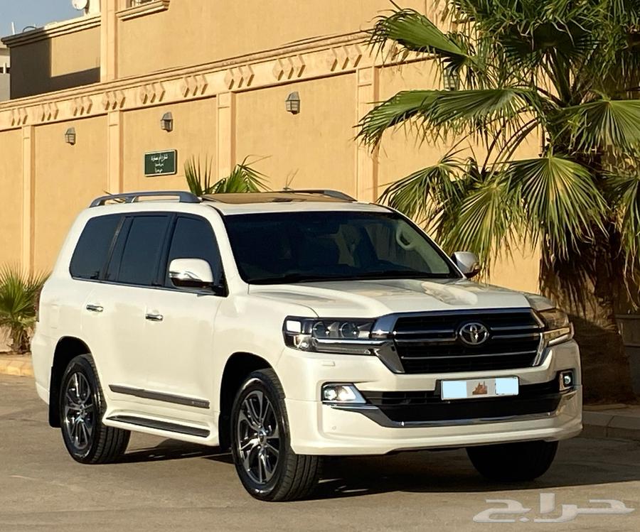 لاند كروزر 2020 GXR سعودي64367040492929113