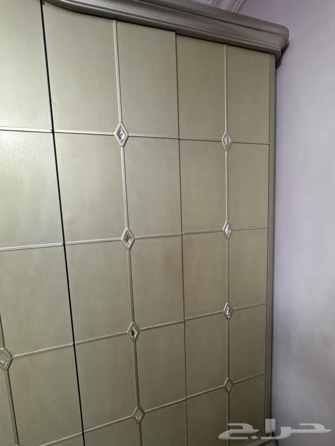 بيع دواليب كبيرة مستعمل بحالة جيده - جدة64144365000962114