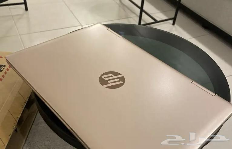 laptop64127318772738112