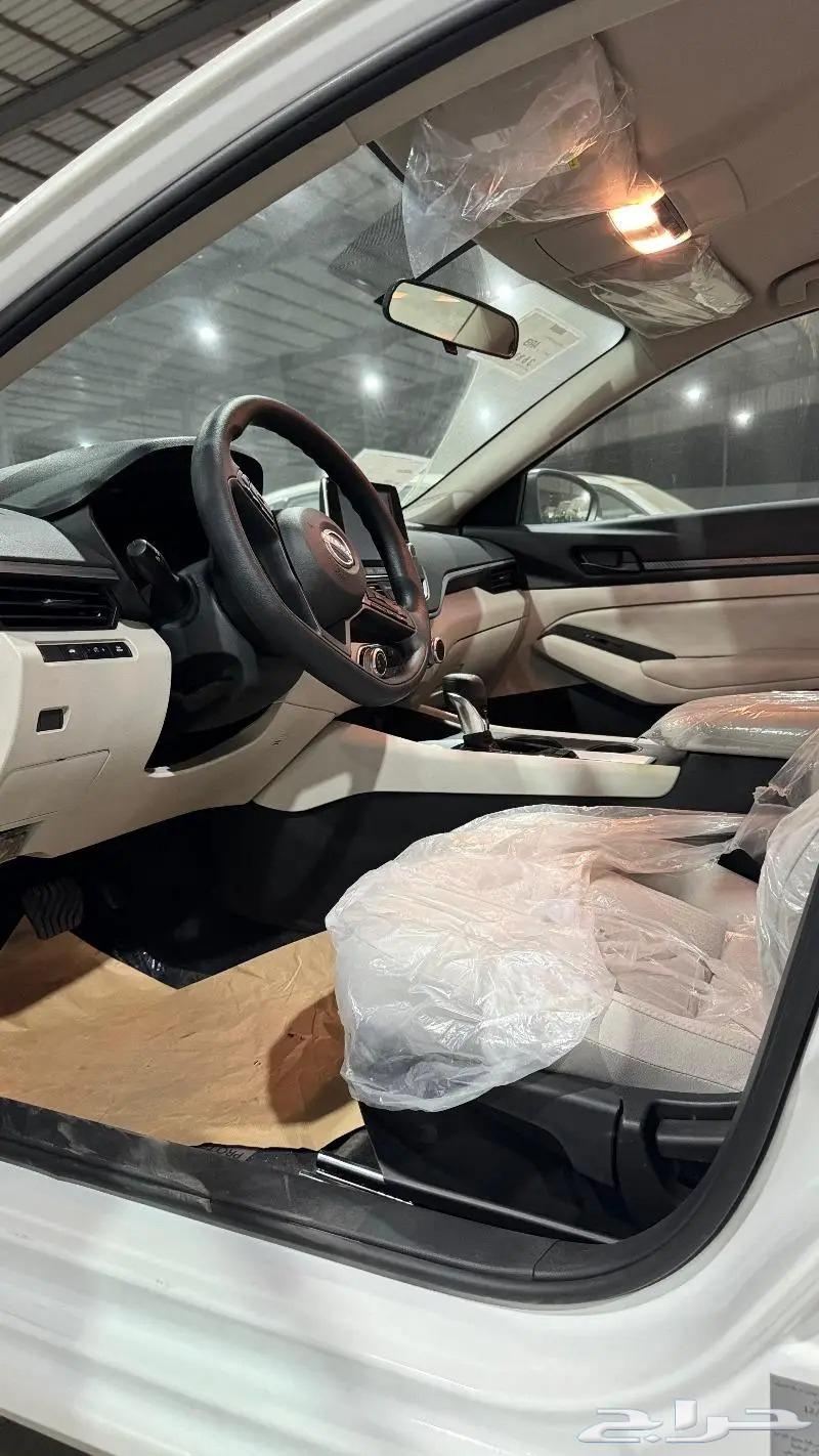 تويوتا كامري LEهايبرد 202564367055332481110