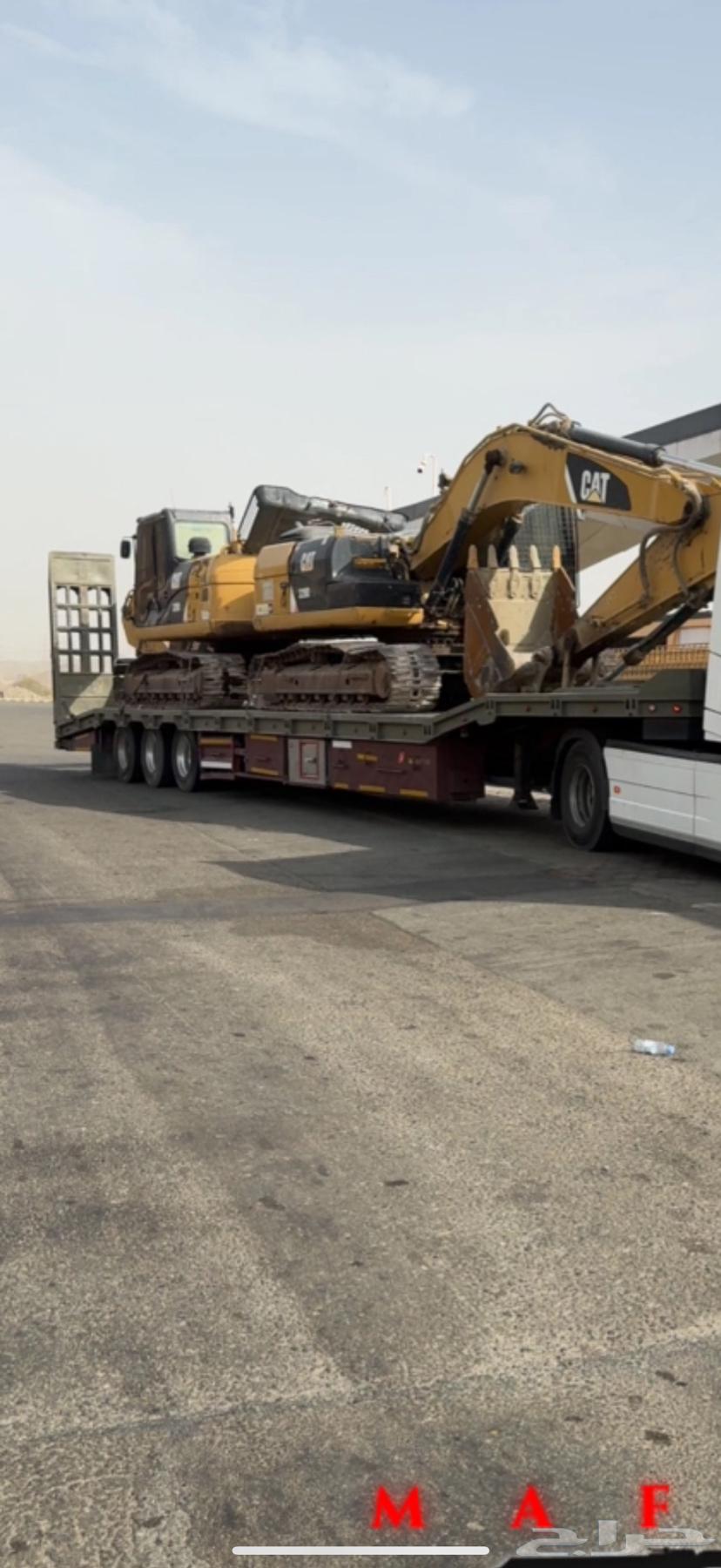 18-meter trailer ready to load in any direction64365454499970110