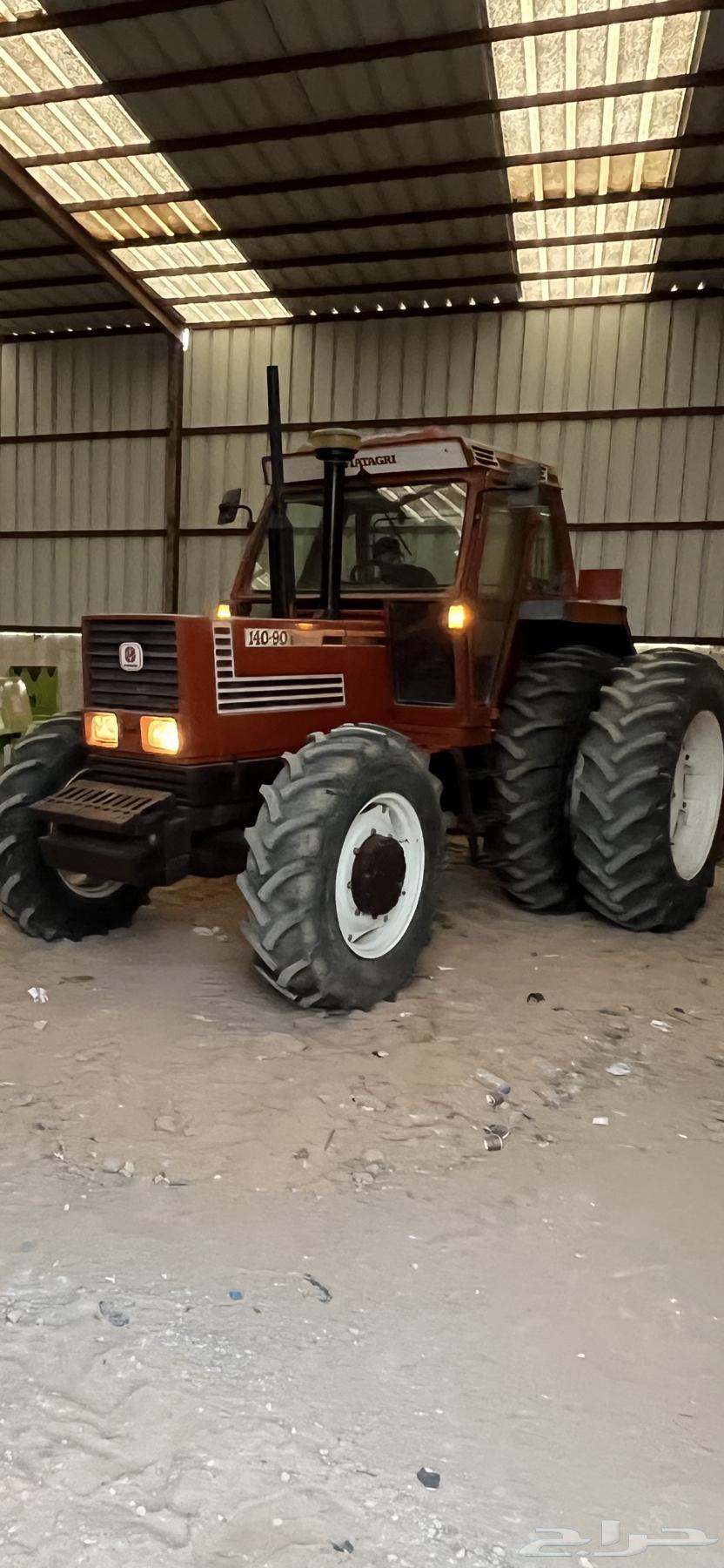 حراثه فيات 90 140 شبه جديده وكاله الجميح64370064012931112