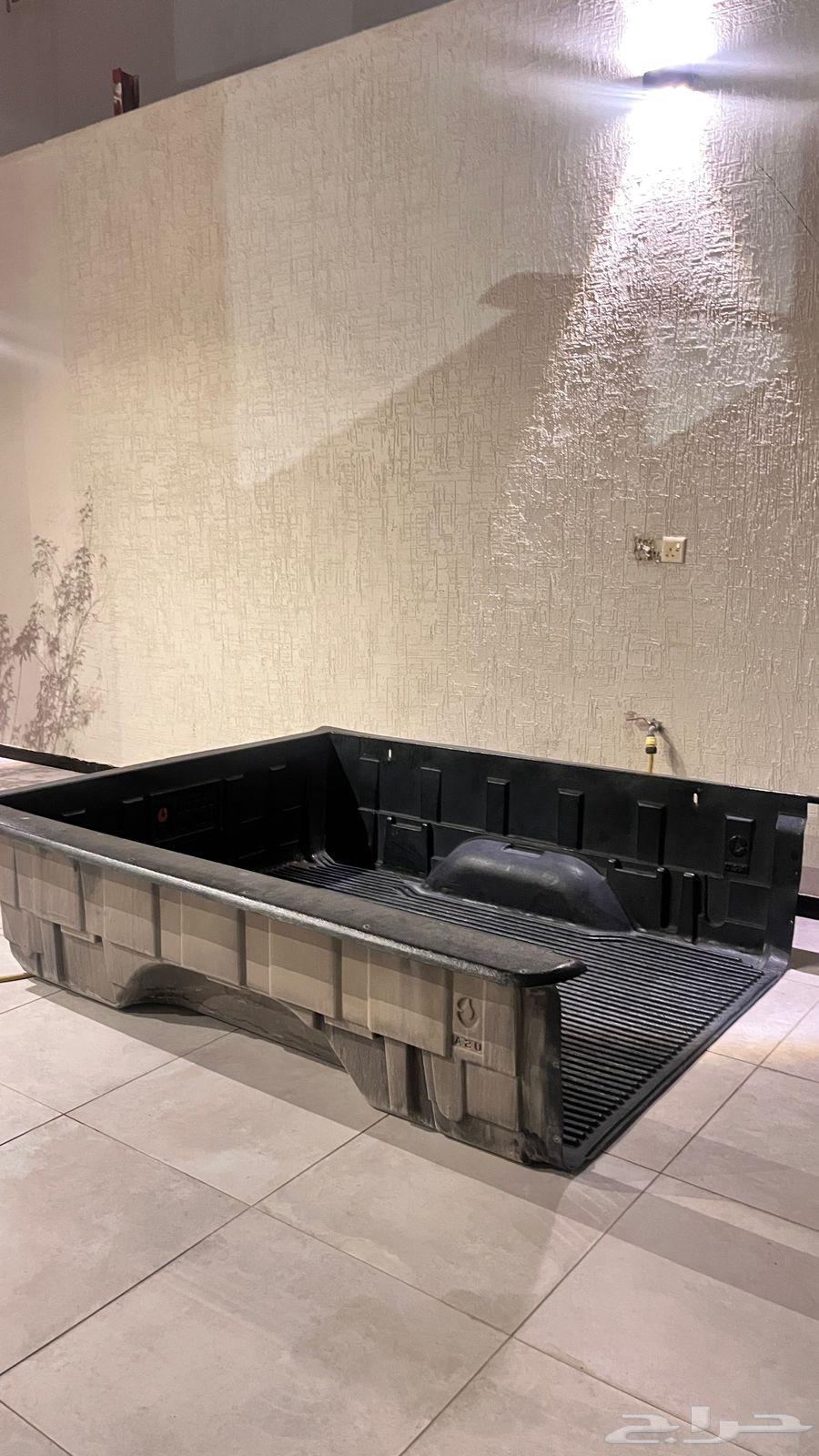 صندوق حوض سيرا64365144293250112