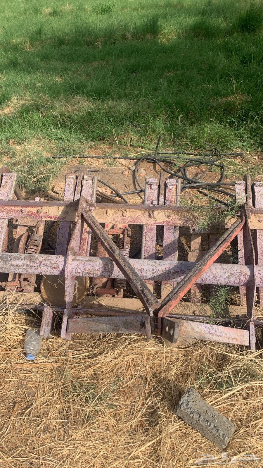 شروع حراثه لتسعة وثنين طرمبة ماء64369600851074111