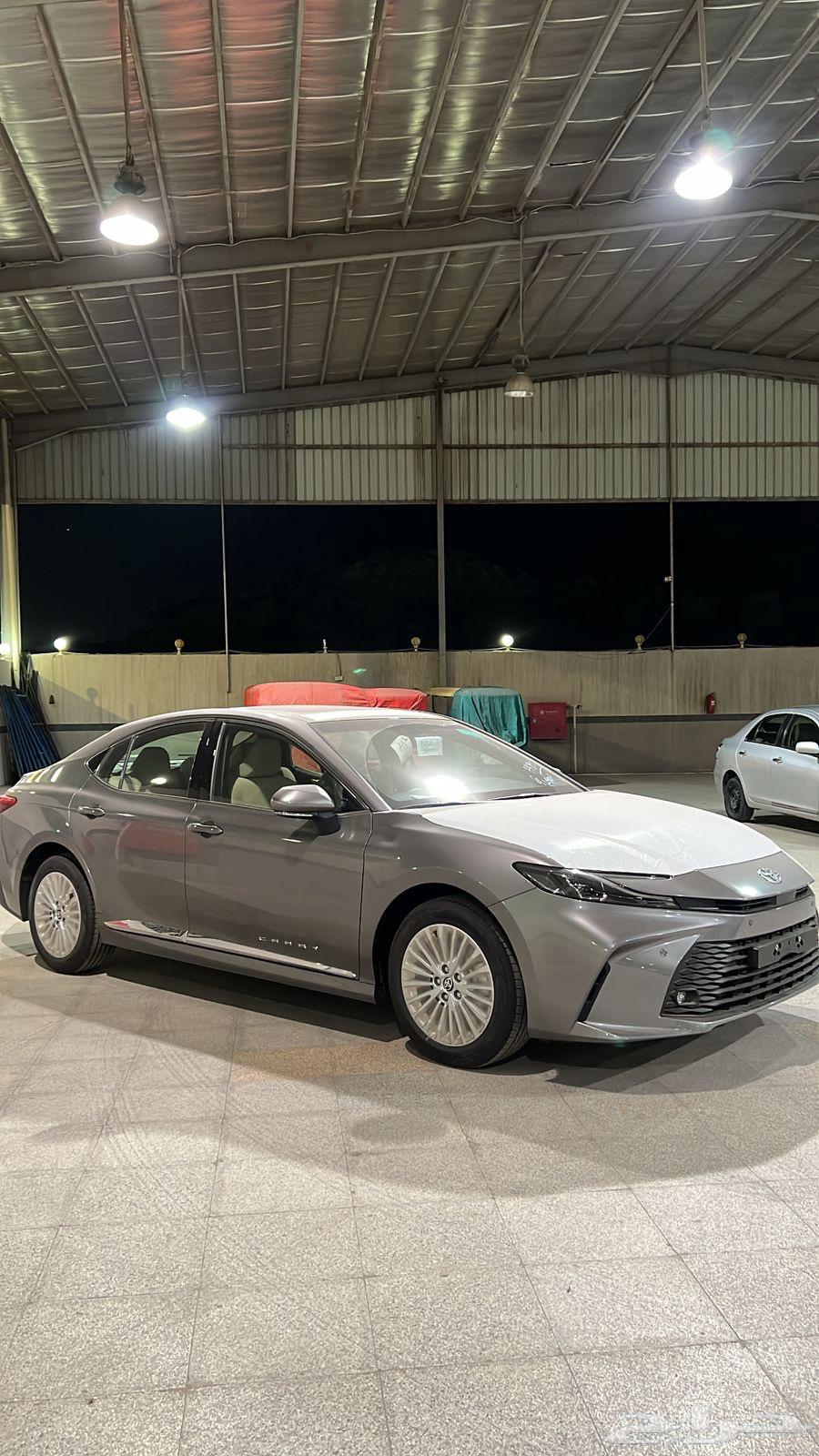 كامري LE زيرو بنزين اللون تيتانيوم (( تم البيع))64369732870658112