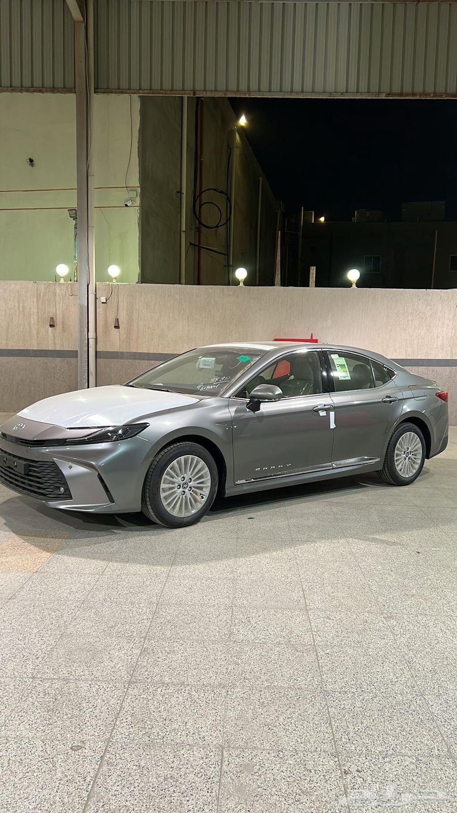 كامري LE زيرو بنزين اللون تيتانيوم (( تم البيع))64369732870658111