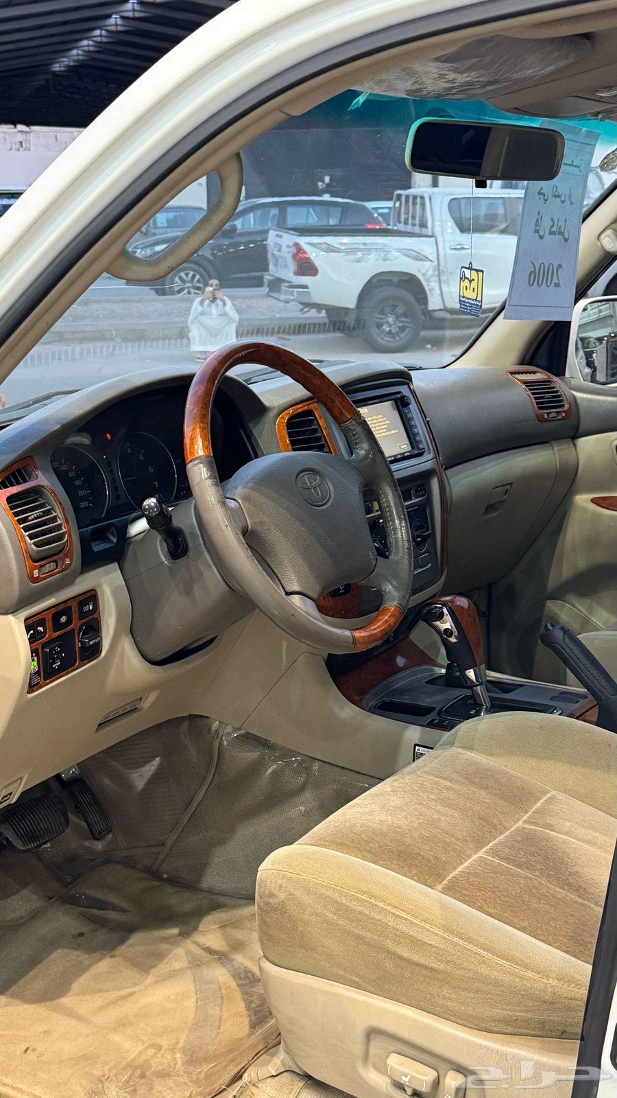 Land Cruiser - GXR - Automatic - Gulf Version - 200664368601292417113