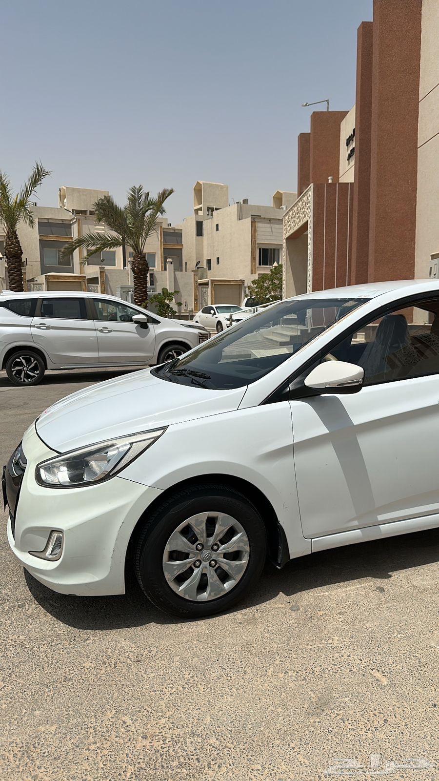 Accent 201864362514856834111