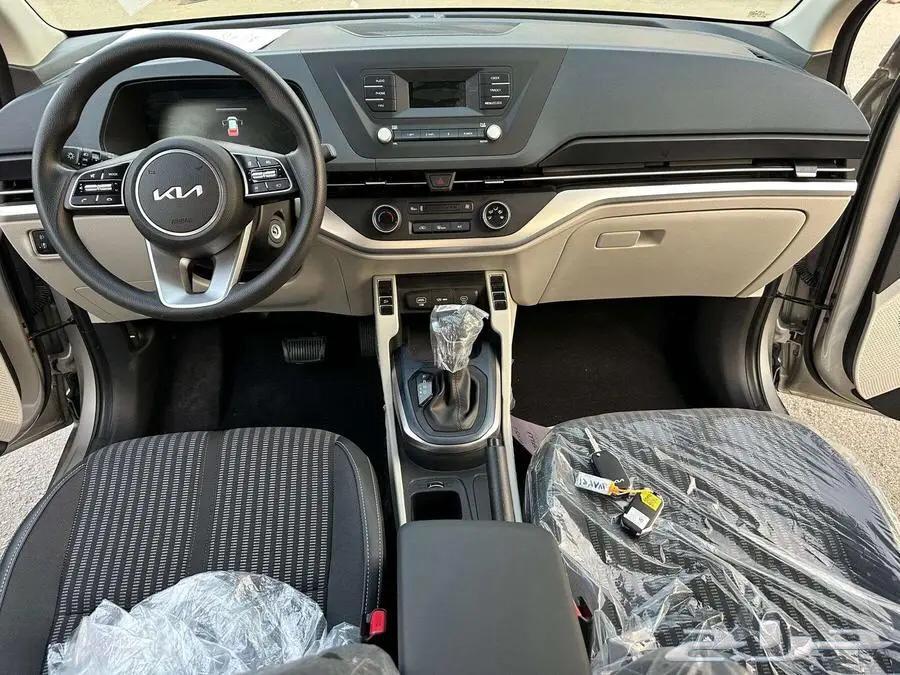 كيا كارينز استاندر 2025 اقل سعر سوق حصرى احجز الان64367799359489114