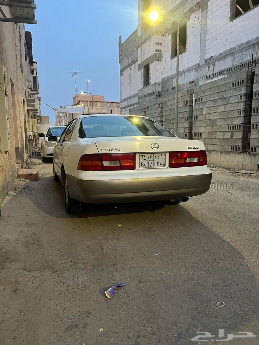 للبيع لكزس 199964371394092545111