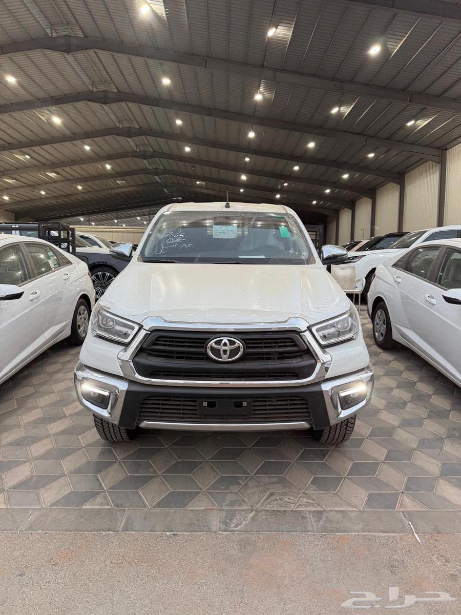 هايلوكس غمارتين2025-S-GLX دبل فل كامل قير عادي بنزين اقل سعر64361341432961111