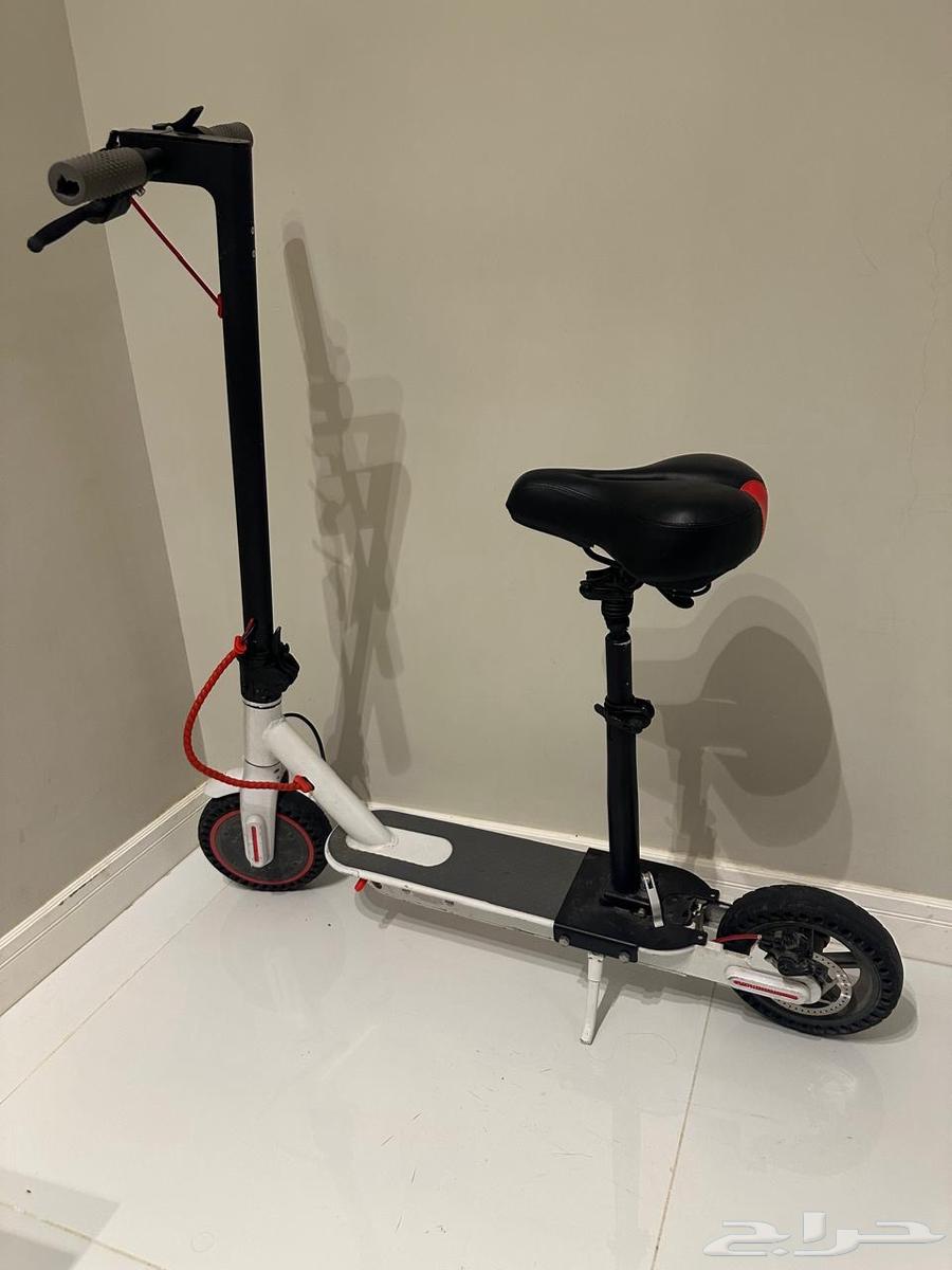 Working scooter, no defects64141547827971112