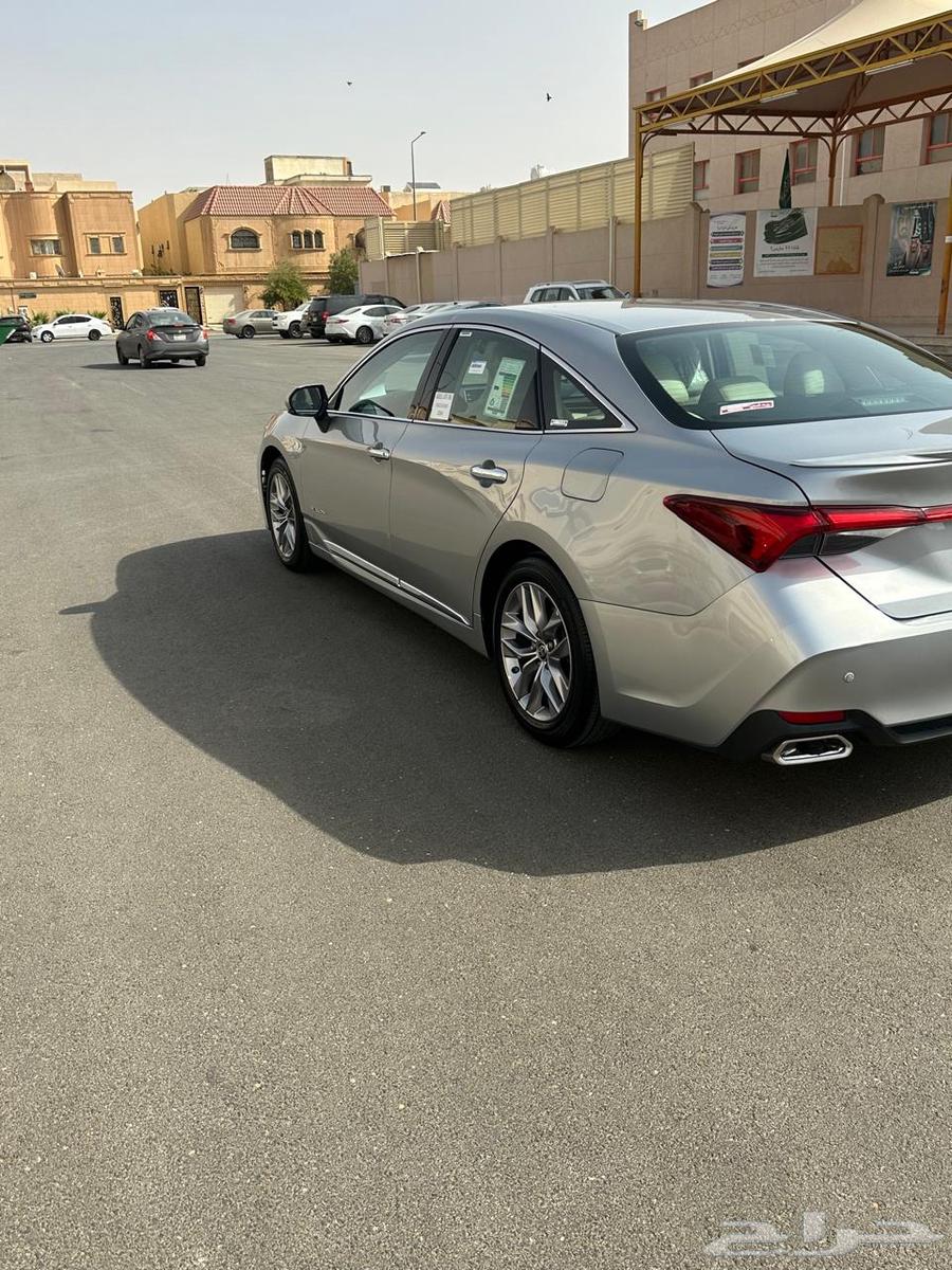 تايوتا افلون 2021 ماشيه 6564371045157378114