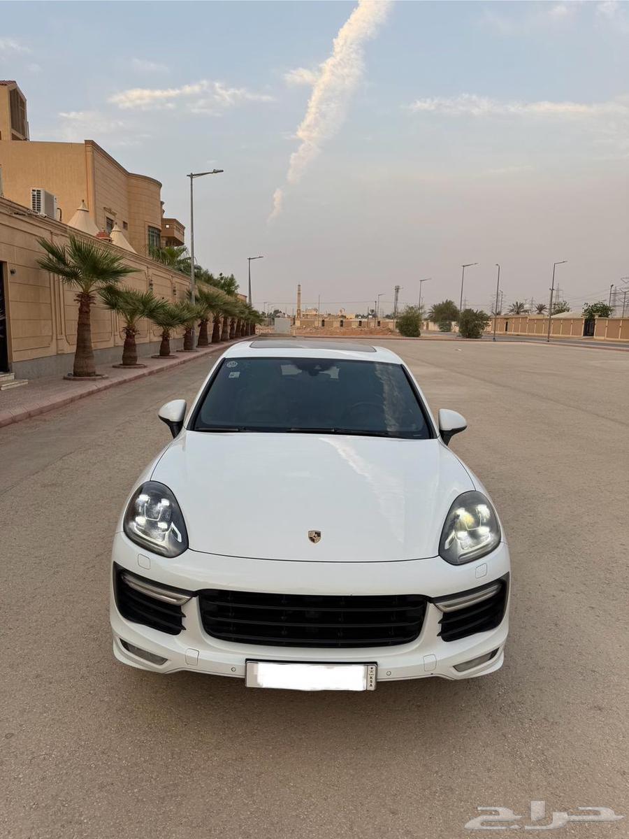 Porsche Cayenne GTS64370986818307112