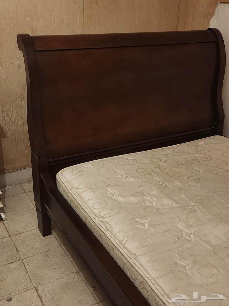A brand new complete bed for only 160 riyals64141926524034114