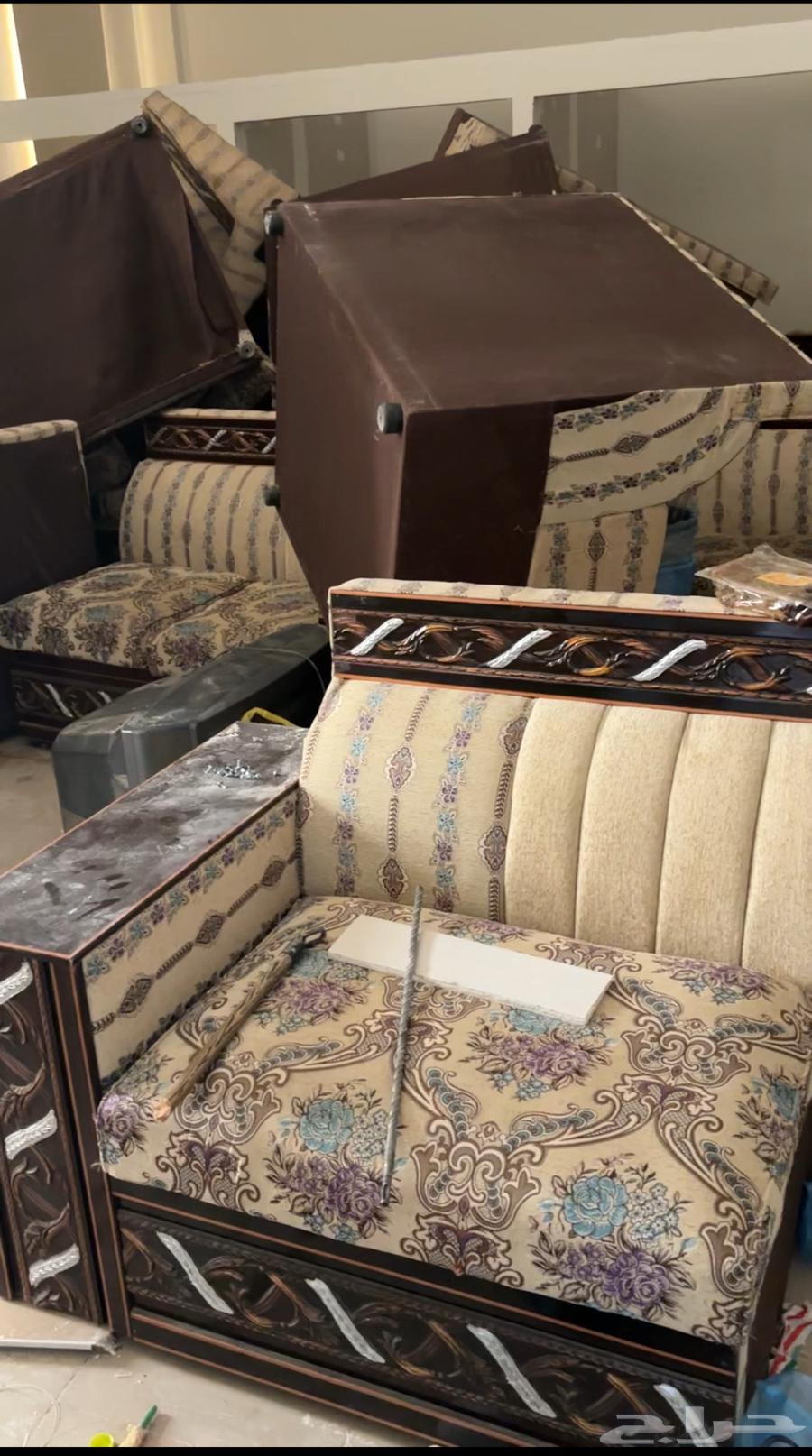 كنب للبيع نضيف على السوم64157446667650112