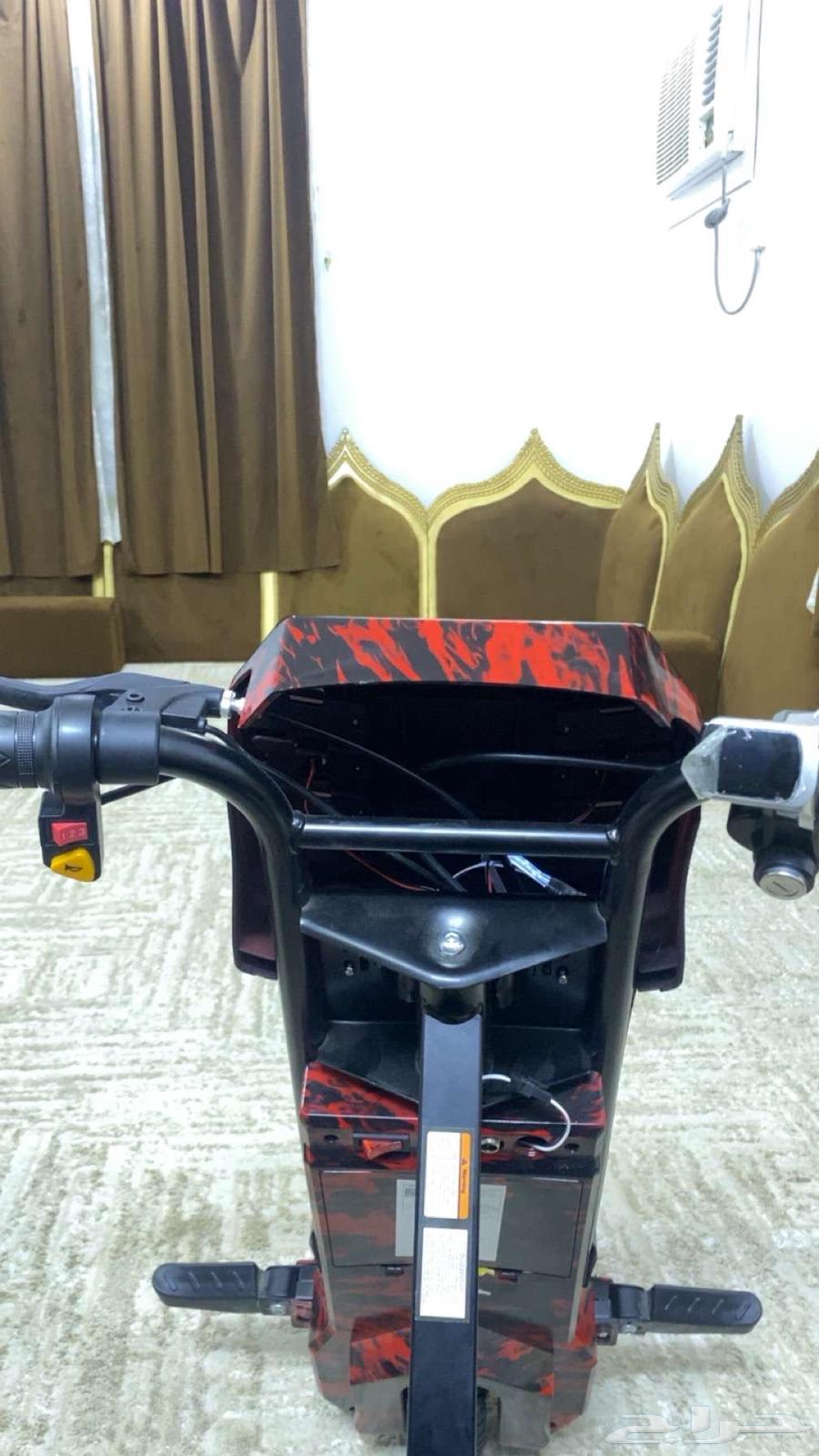 اسكوتر درفت شبه جديد 36 فولت64146418687746111