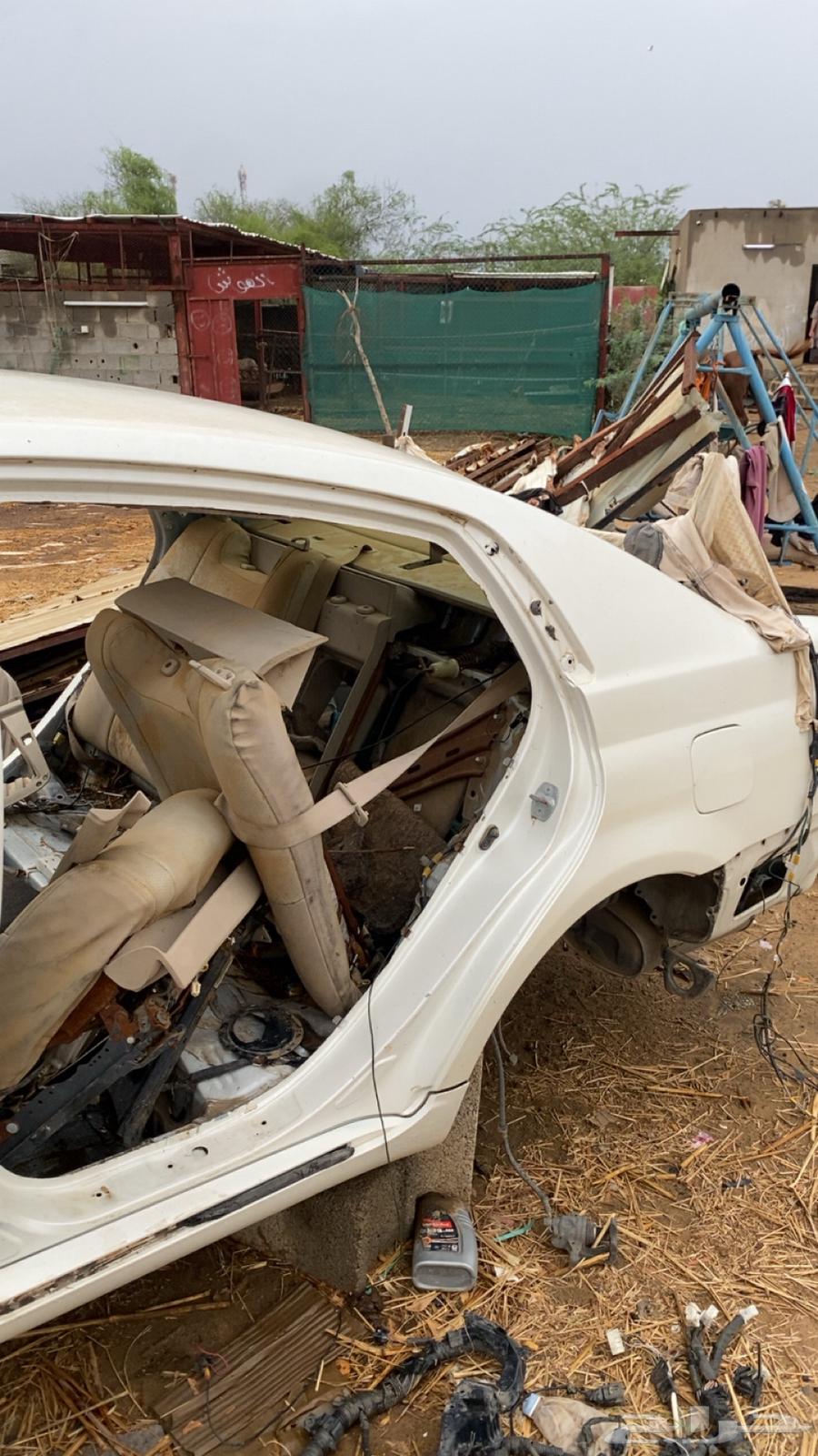 قطع تويوتا افالون64384314370307114