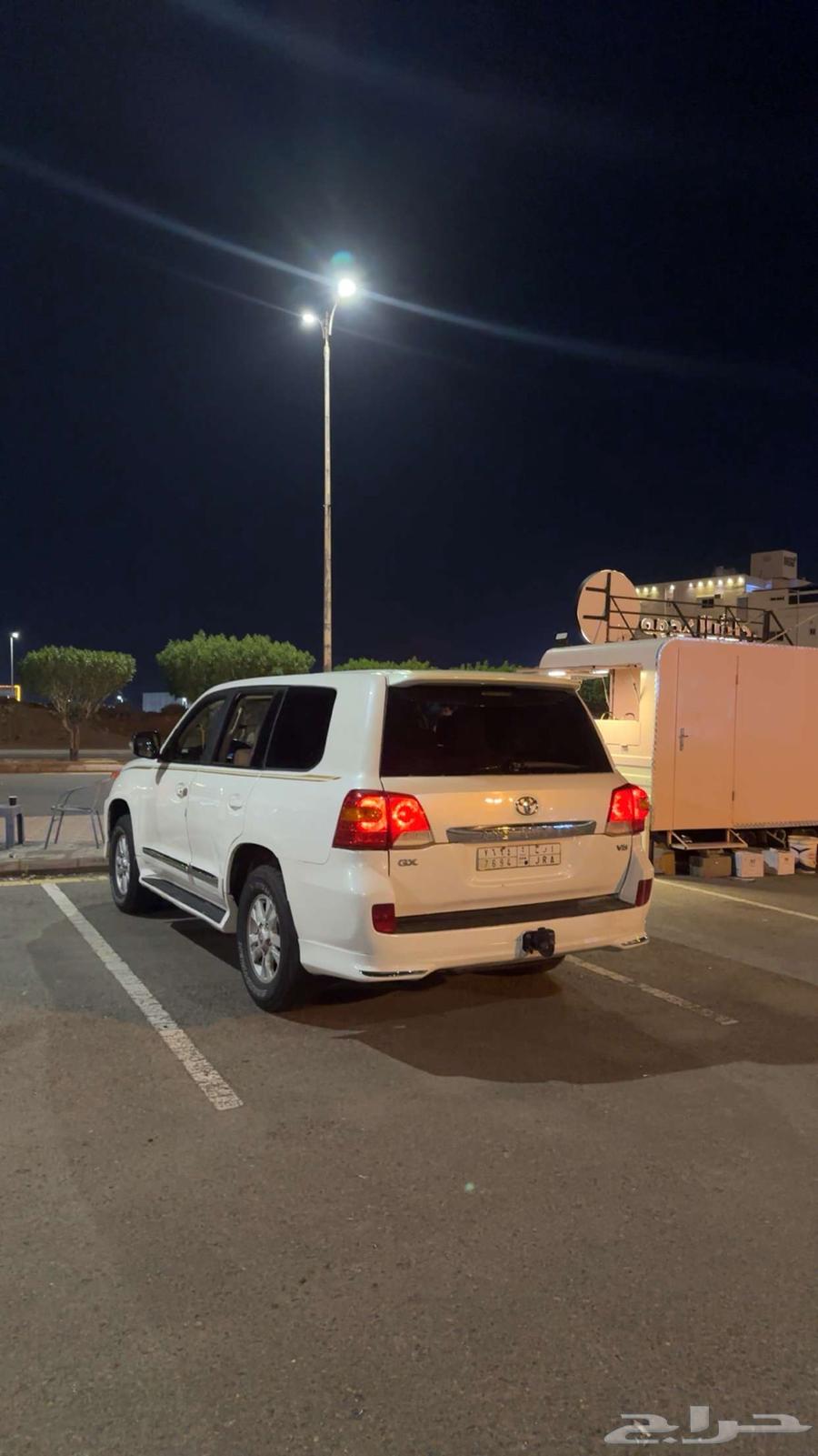 جيب هدد 200864384286177921111