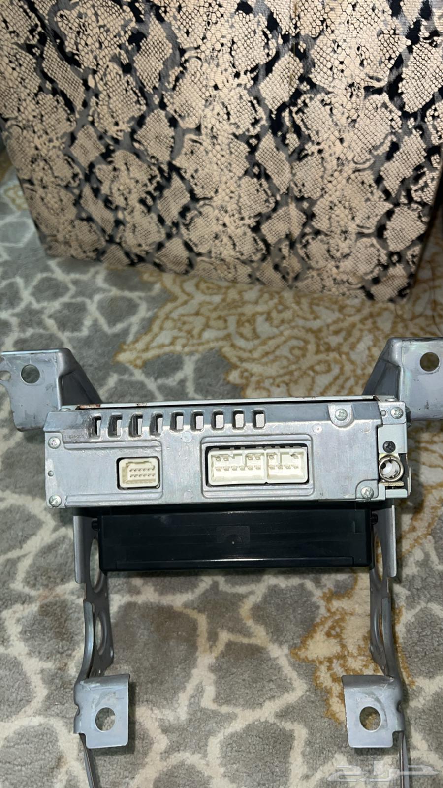 مسجل تايوتا وكاله شرط شغال مداخله جديد ولا يشكو من شي64374141526274110