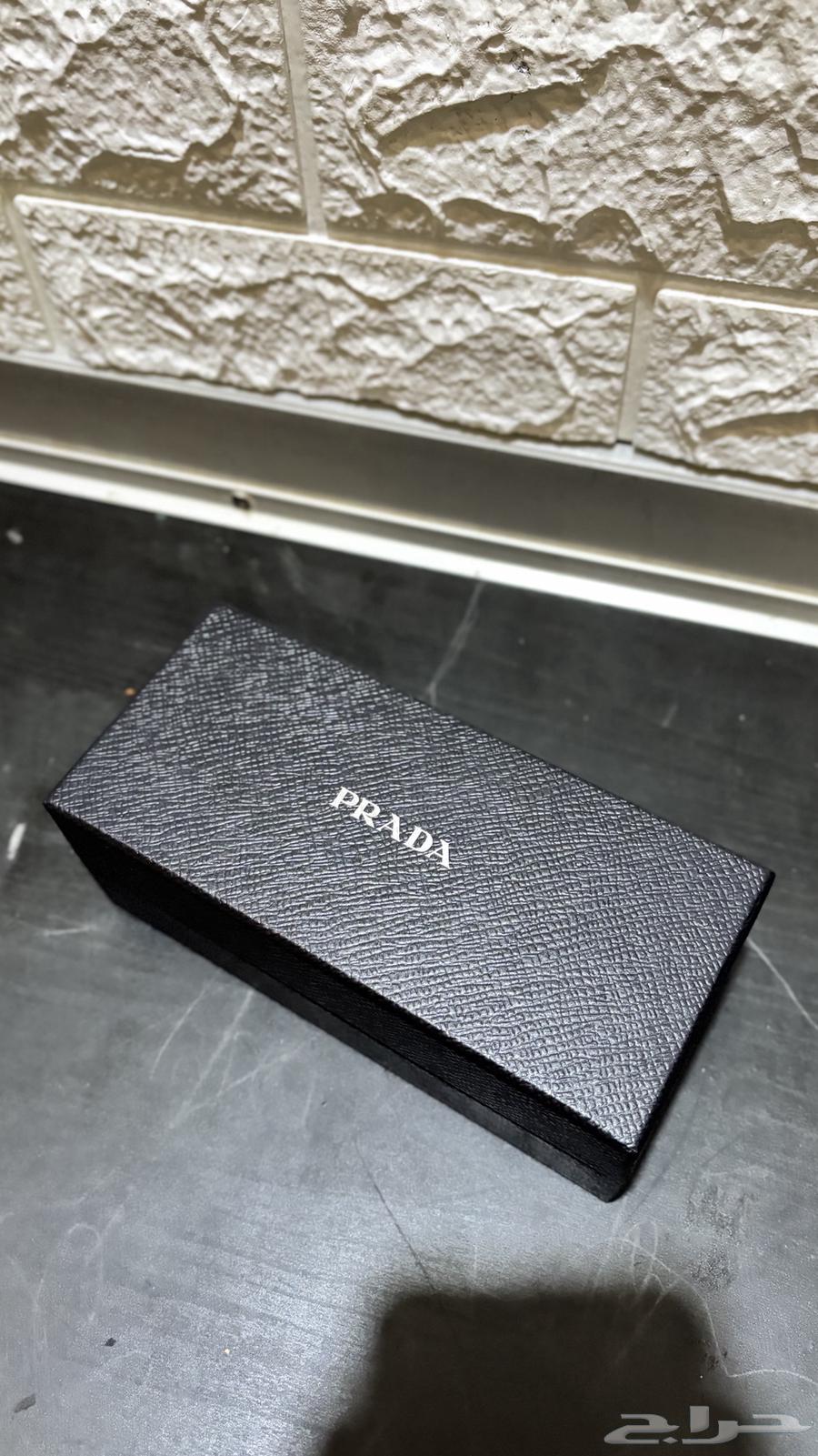 للبيع نظارة PRADA أصلية64163393836161112