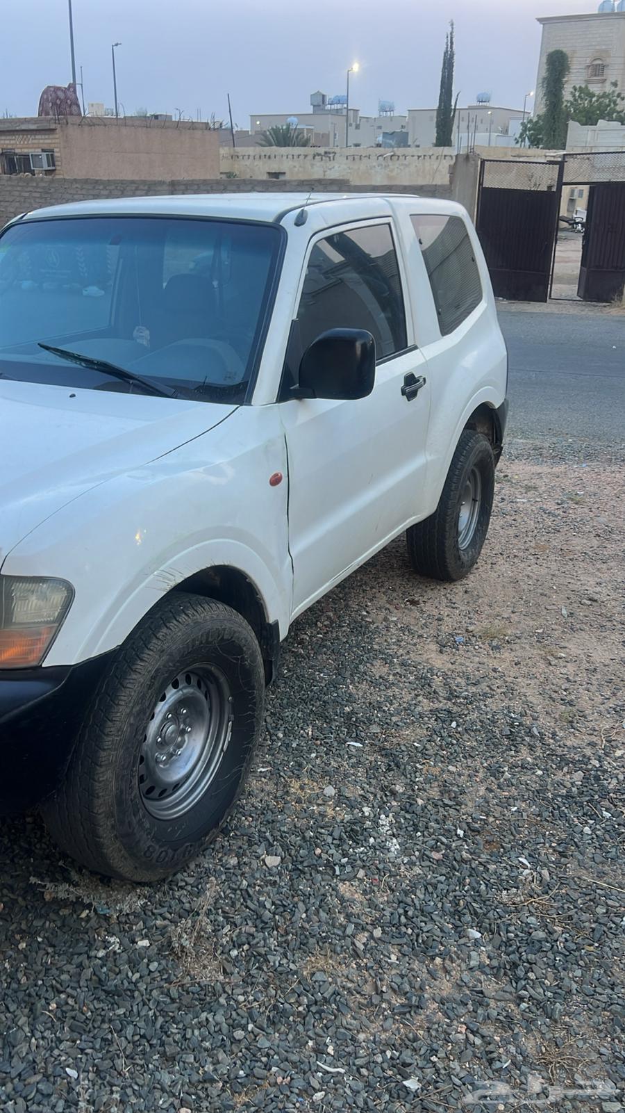 جيب باجيرو 200264379790298242111