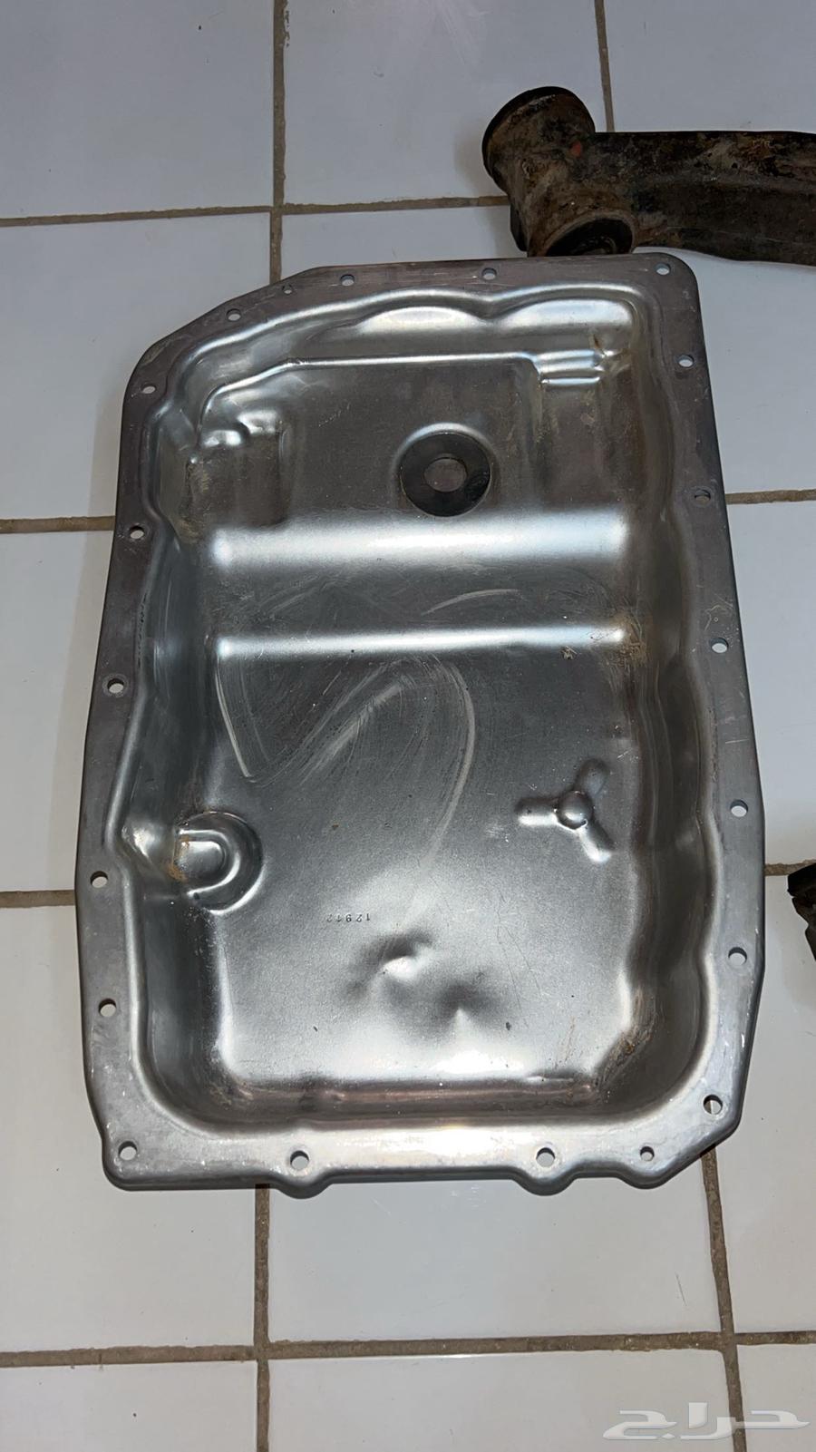 مقص يمين وكرتير قير جمس سييرا 201664383039343745114