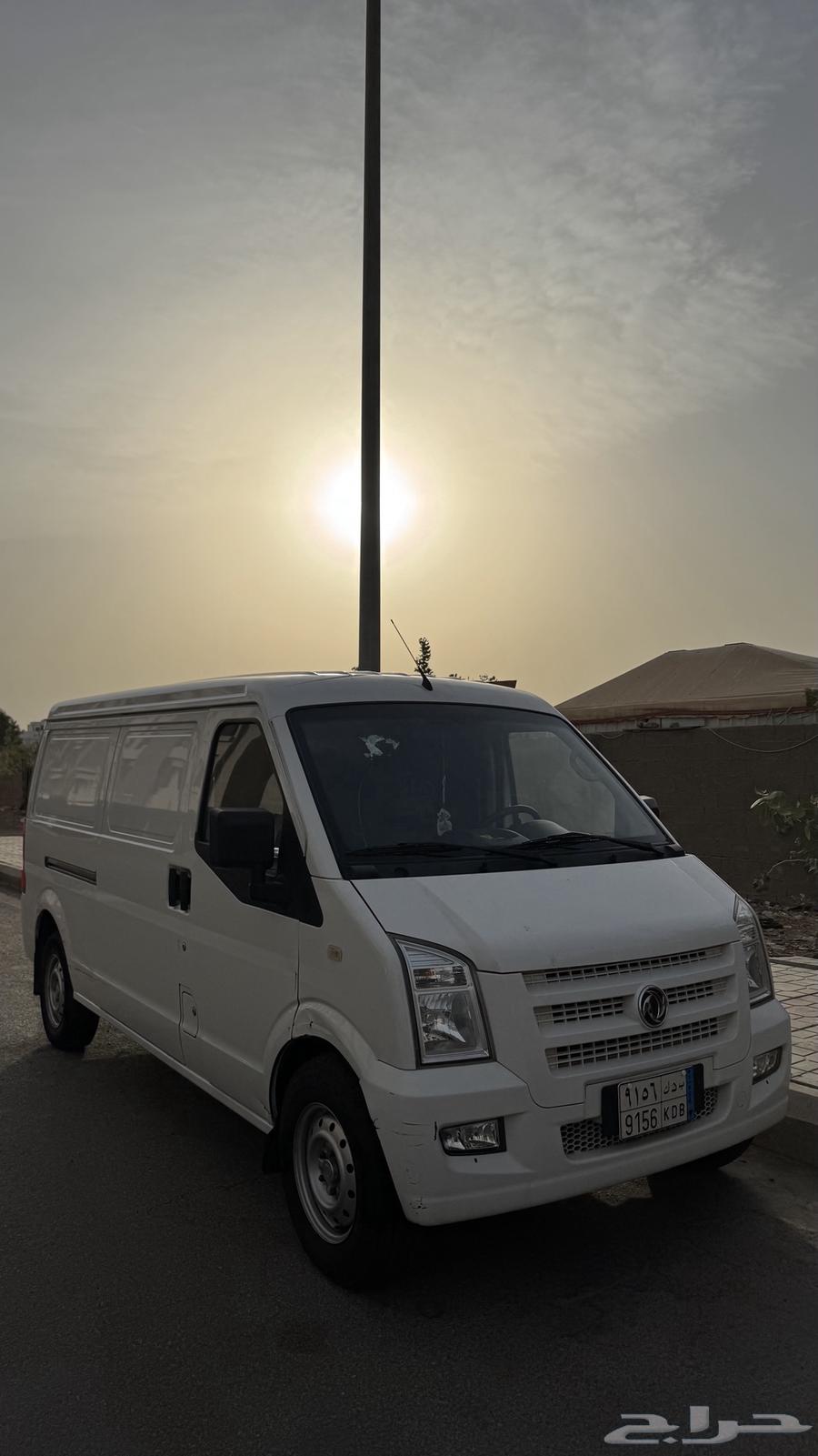 فان تحميل بضائع 202164383066886402111