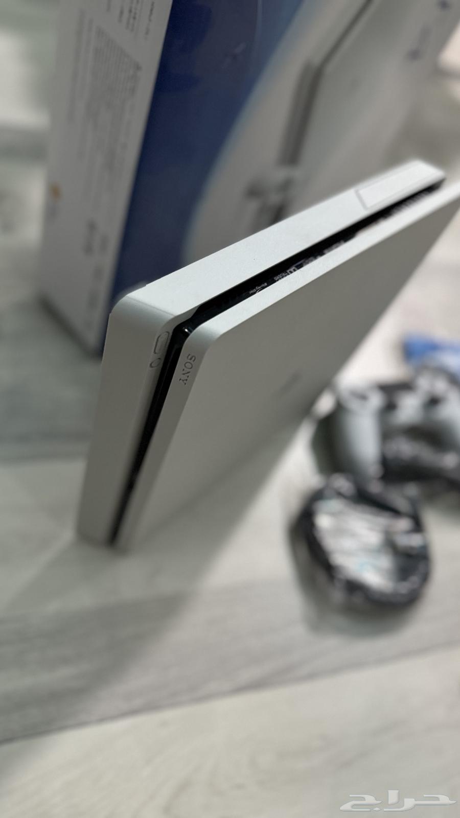بلايستيشن 4 تحديث قديم والسوني جديد64156797012995111