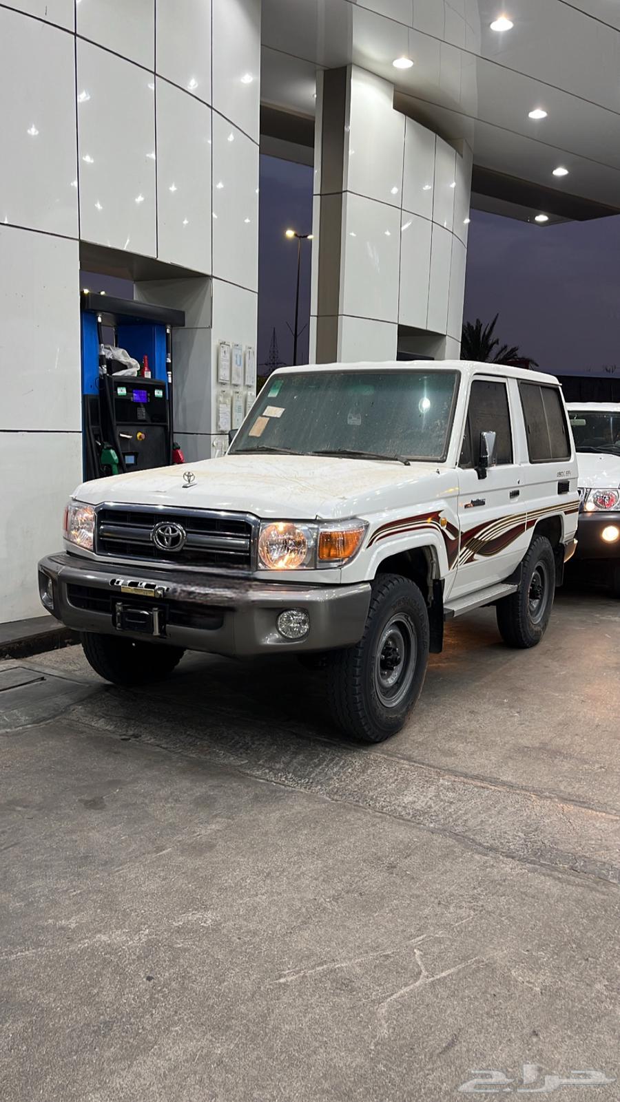 للبيع جيب ربع موديل 2008 ماشي 15664377608422275112