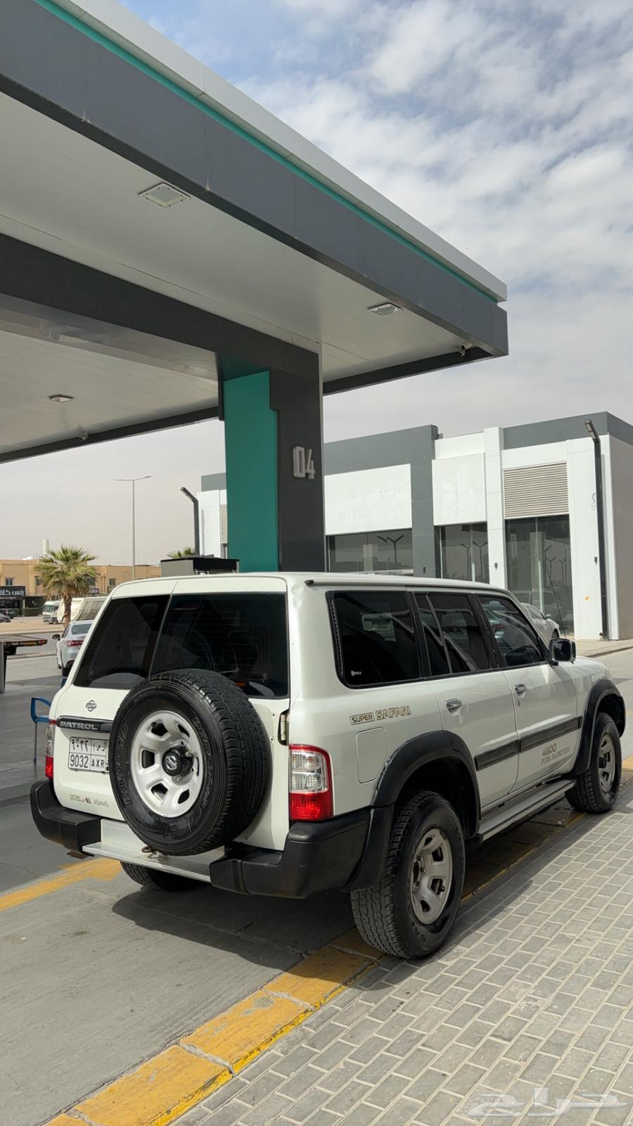 جيب باترول64373209302659114