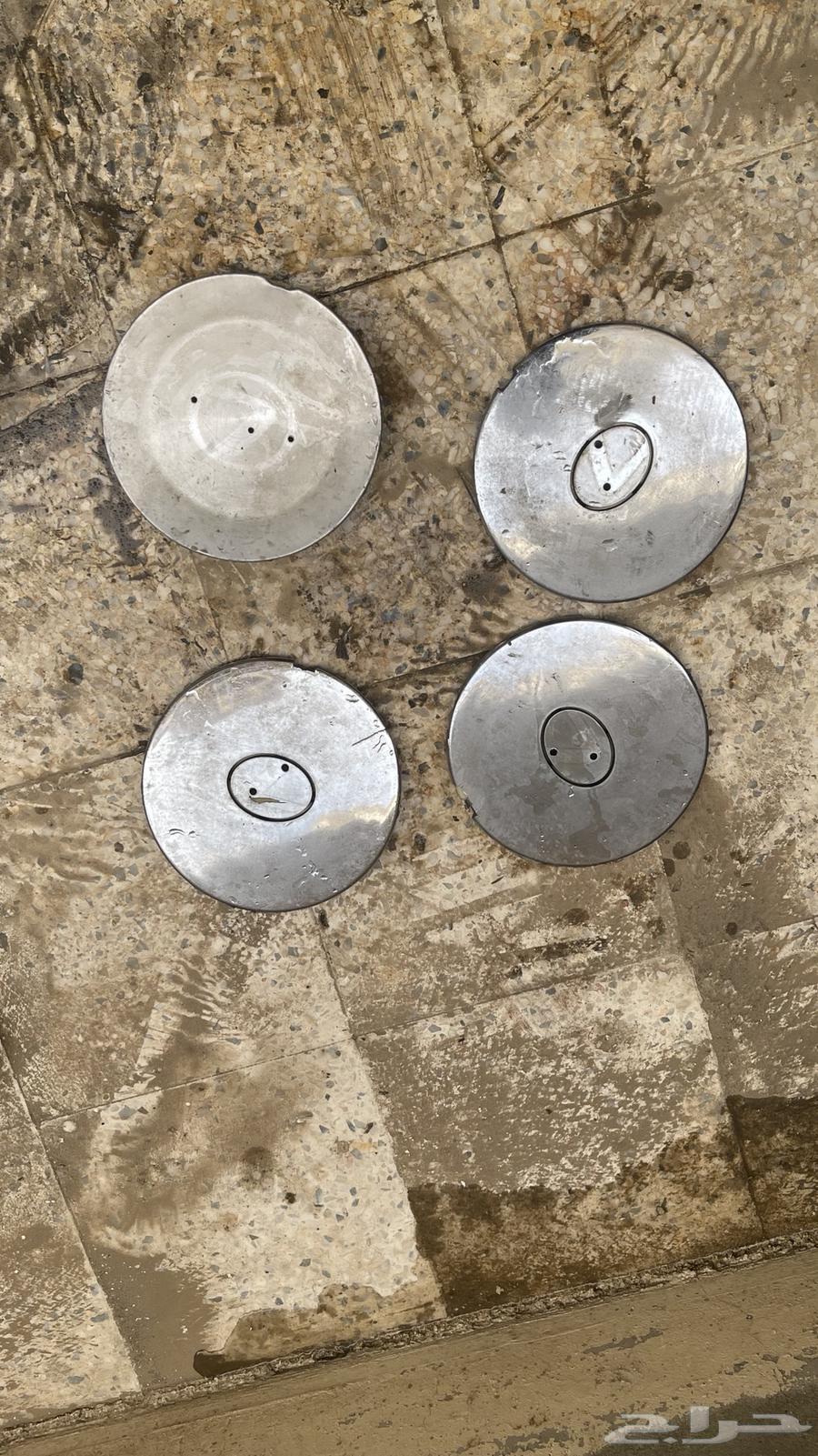 جنوط لكسز ls 400 مع الطيس64374082809985113