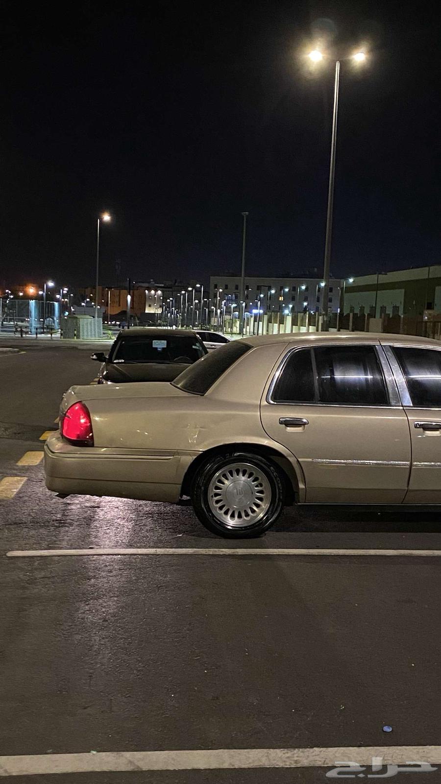 للبيع فورد جراند ماركيز64385133318145111