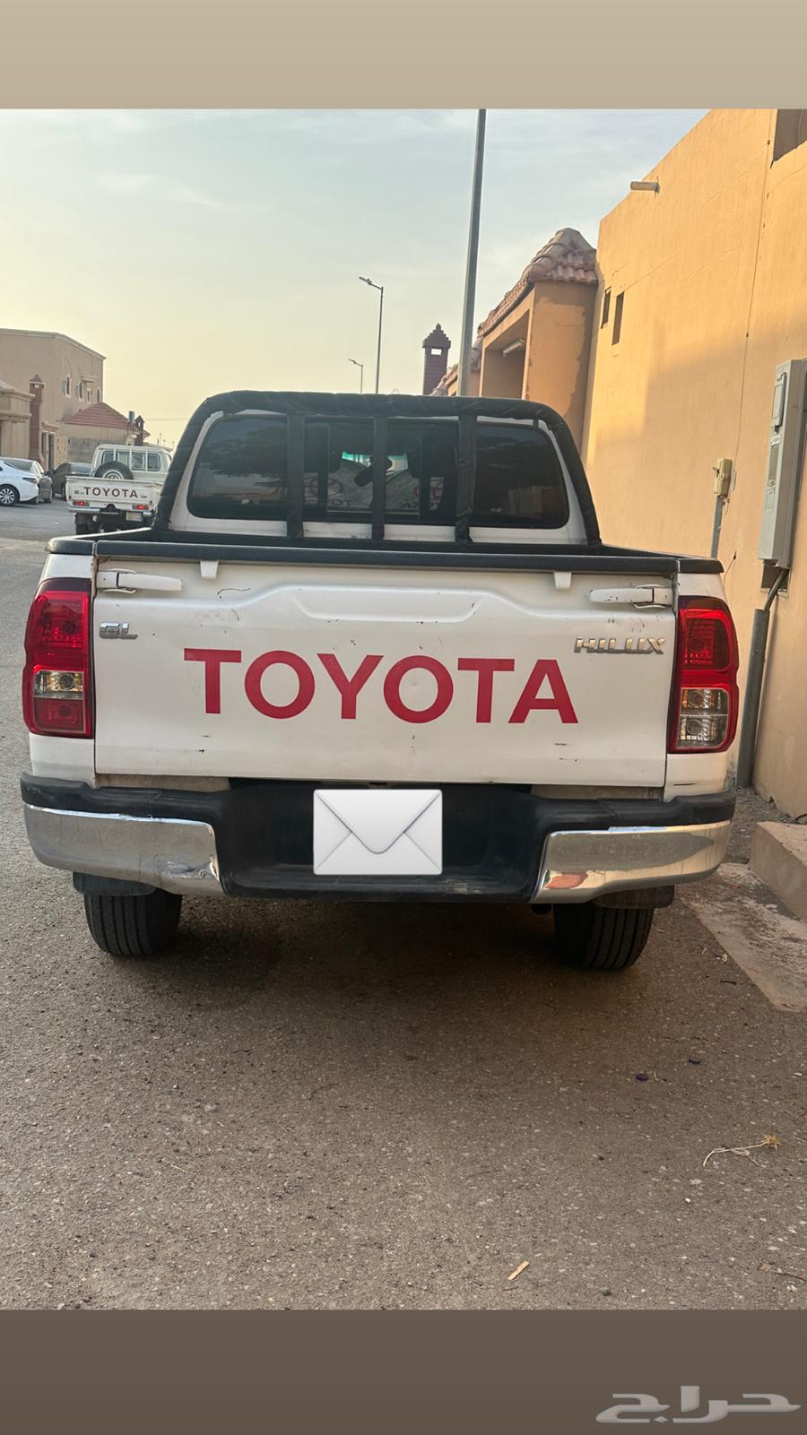 هايلكس 2016 دبل (سلق)للبيع بنزين64382141691393111