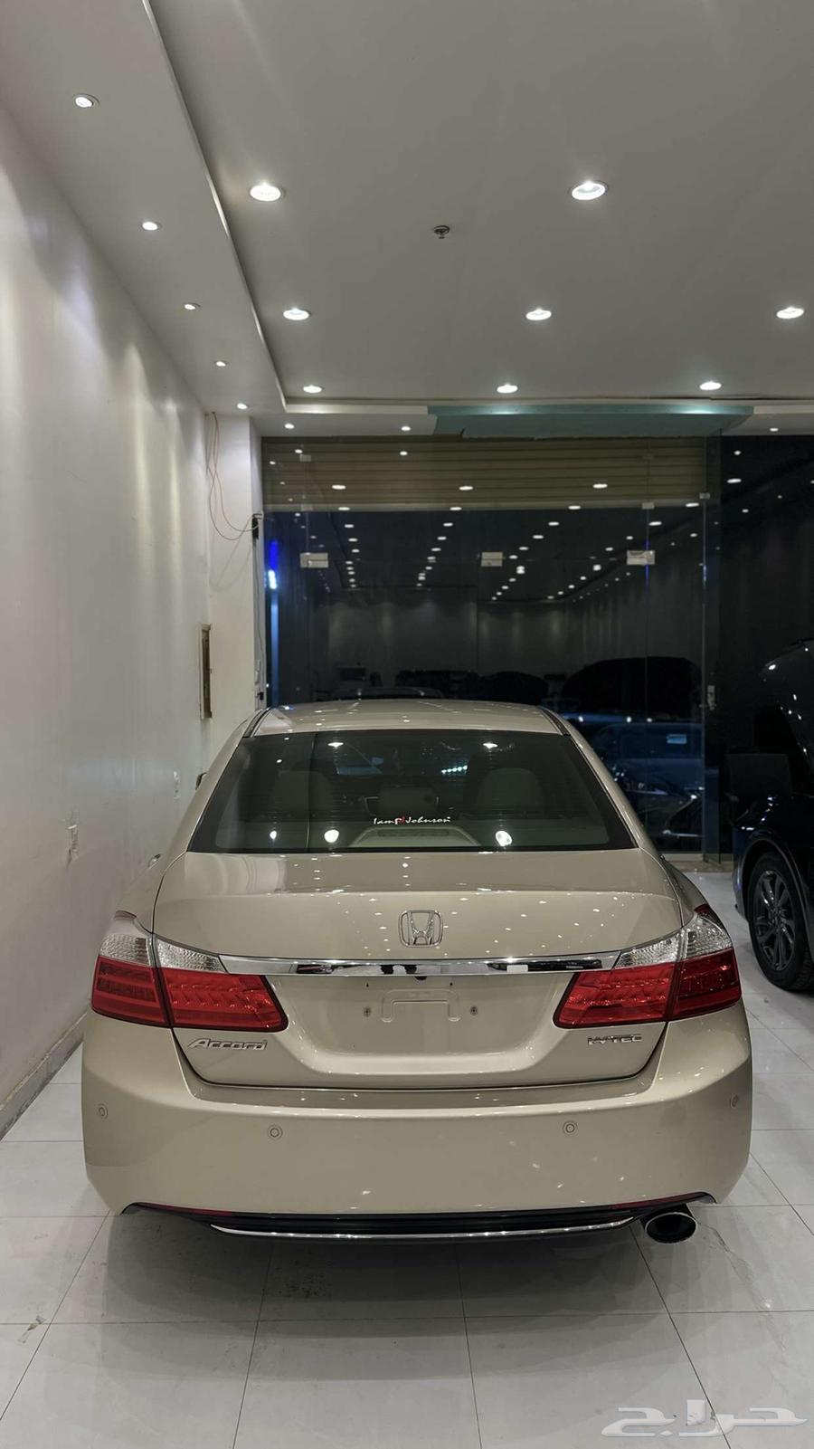 هوندا اكورد 201364377754304770113