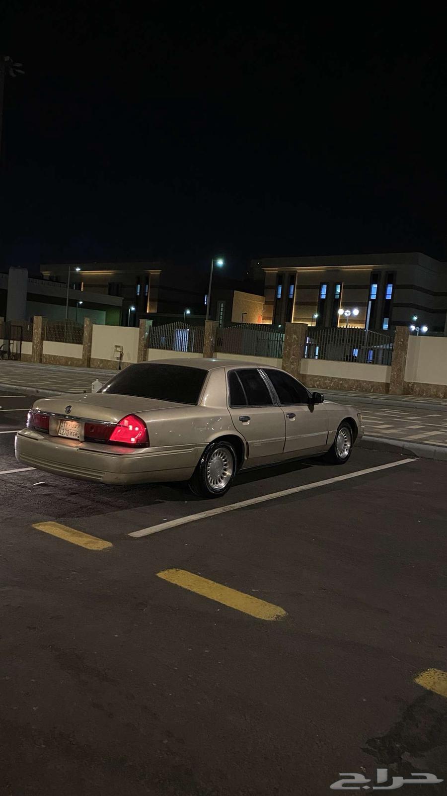 للبيع فورد جراند ماركيز64385133318145114