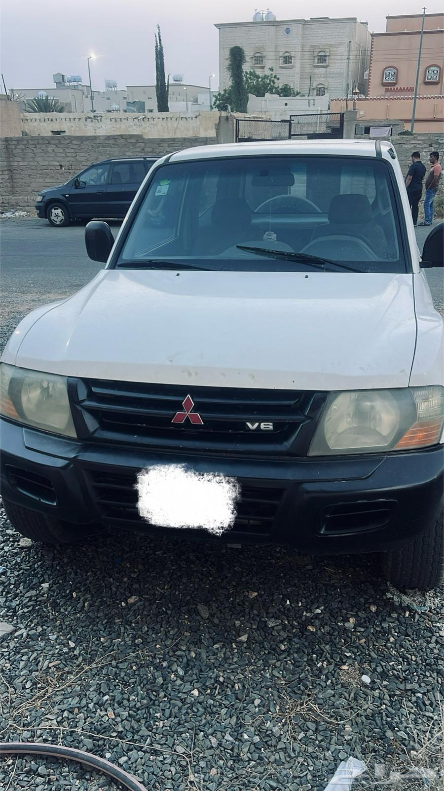 جيب باجيرو 200264379790298242114