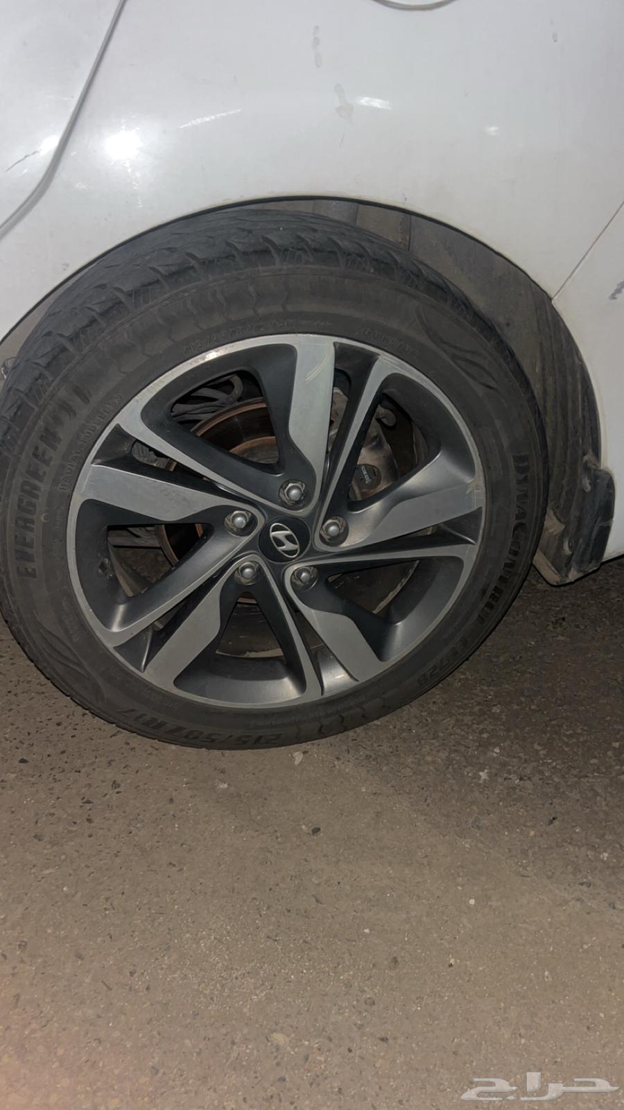 جنوط الانترا فل نظيفه واقبل ببدل الجنوط السوح وتزيدني64372740900355110