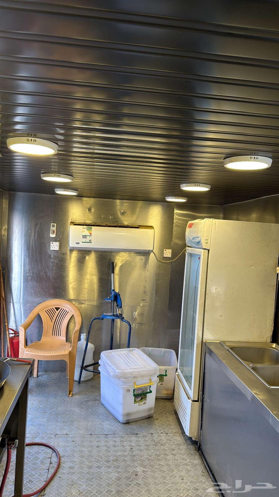 ((فود ترك للبيع ))64378047121155113