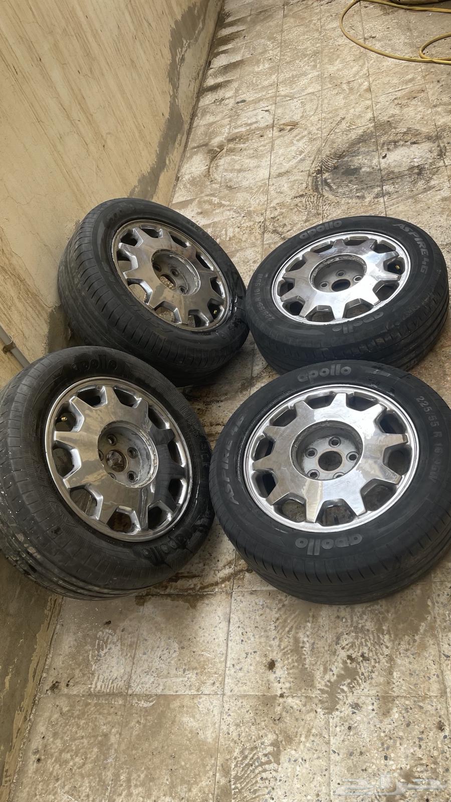 جنوط لكسز ls 400 مع الطيس64374082809985111