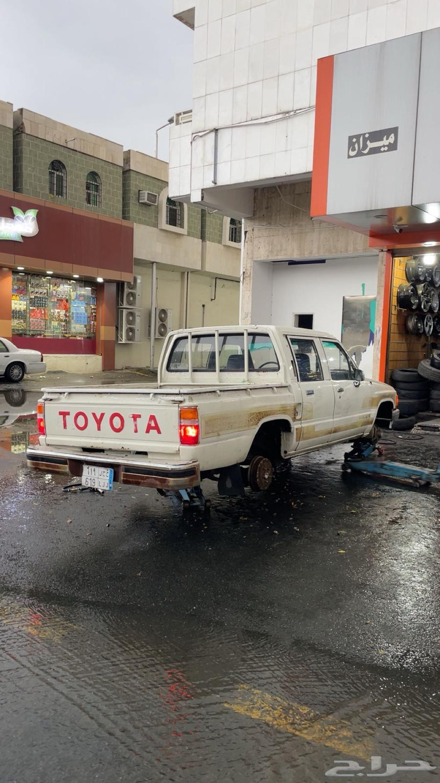 للبيع هايلوكس 8864384731182721111