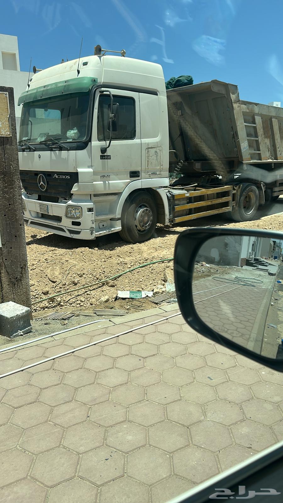 تريله لبيع مرسيدس64383664007297110