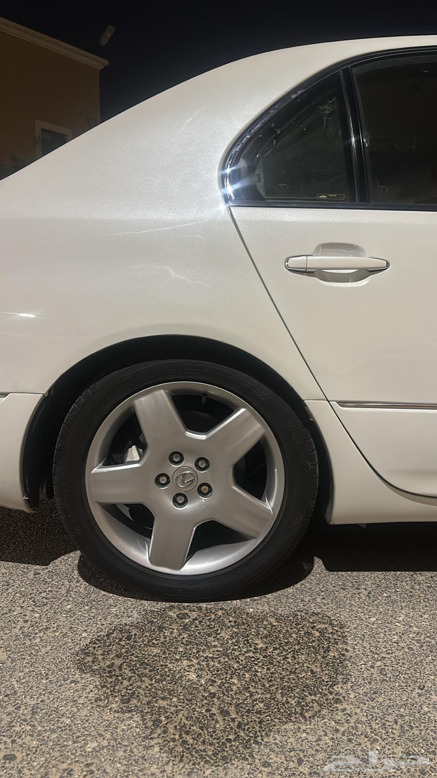 جنوط لكزس وكالة للبيع 3 حبات64379413873154110