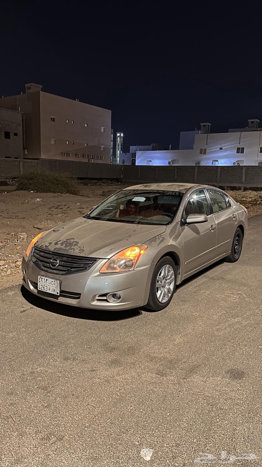 الاتيما 2009 للبيع السوم 13 الف64384688810881111