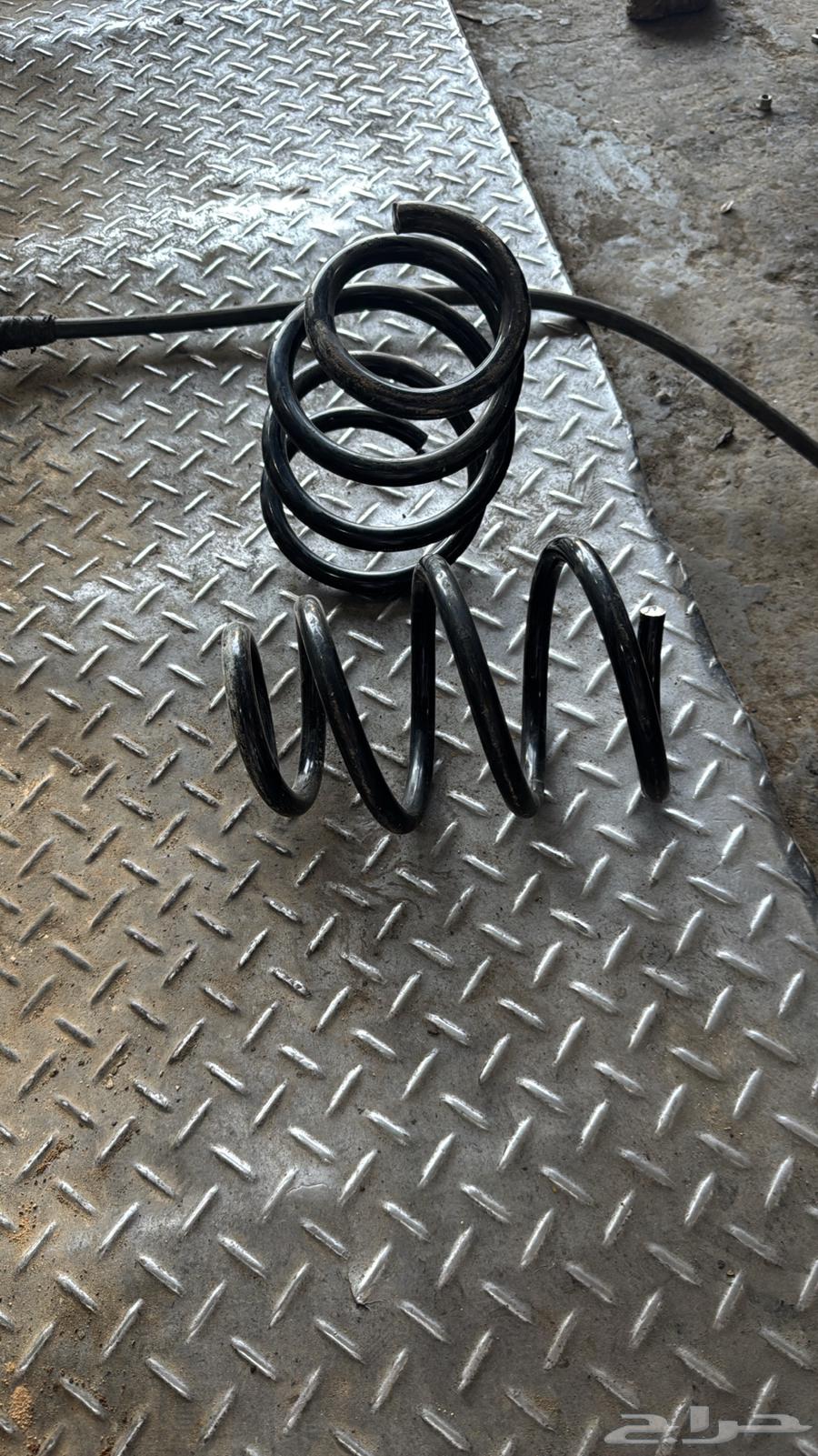 للبيع يايات هيلكس من15وتحت مقصوصات لفه64381480329347110