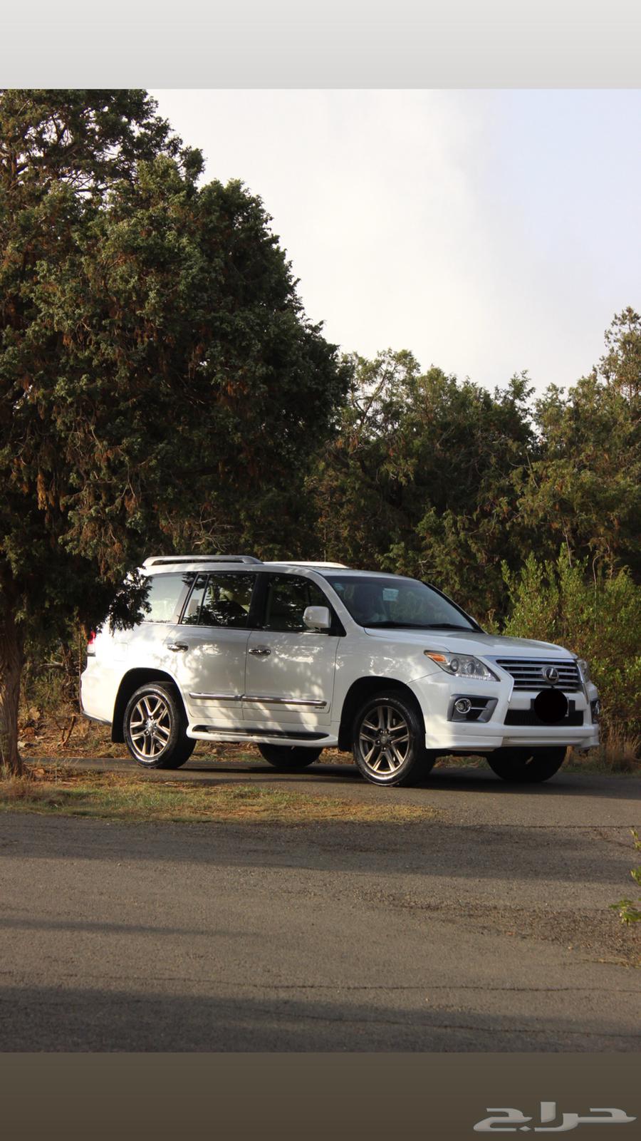 2011 Lexus, mileage 290, read the ad before contacting via WhatsApp64383885075970110